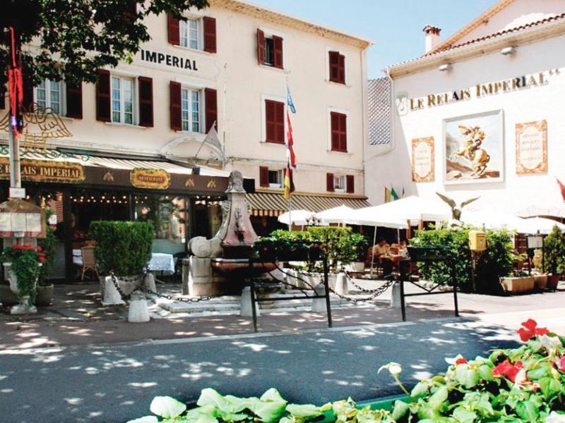 Hotel Logis Le Relais Imperial Saint-Vallier-de-Thiey Exterior foto