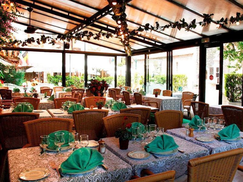 Hotel Logis Le Relais Imperial Saint-Vallier-de-Thiey Exterior foto