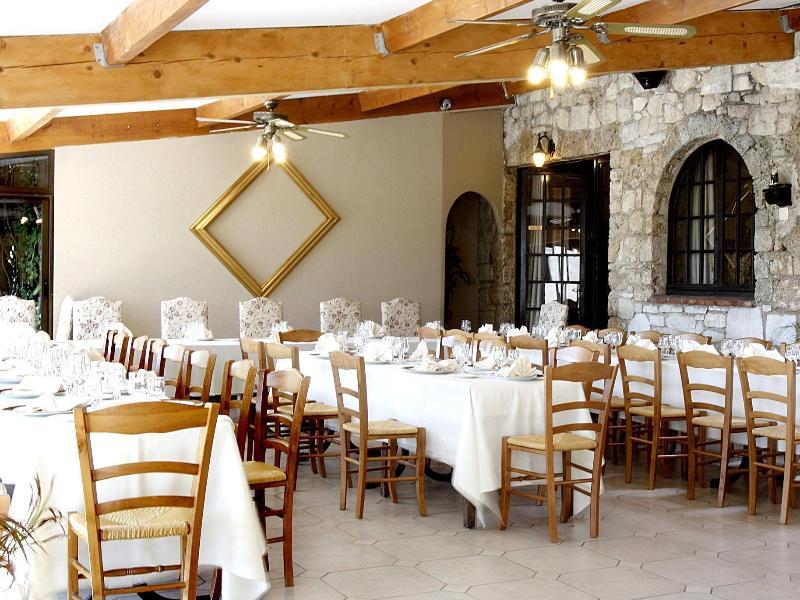 Hotel Logis Le Relais Imperial Saint-Vallier-de-Thiey Exterior foto